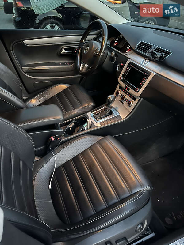 Купе Volkswagen CC / Passat CC 2012 в Каменке-Бугской