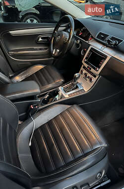 Купе Volkswagen CC / Passat CC 2012 в 