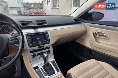 Купе Volkswagen CC / Passat CC 2015 в 