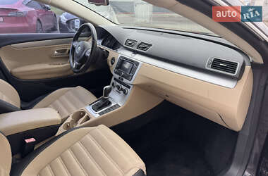 Купе Volkswagen CC / Passat CC 2015 в 