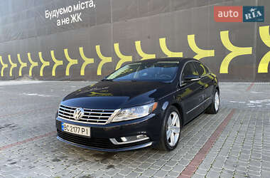 Купе Volkswagen CC / Passat CC 2014 в 