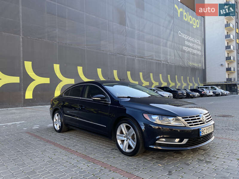 Купе Volkswagen CC / Passat CC 2014 в Львове