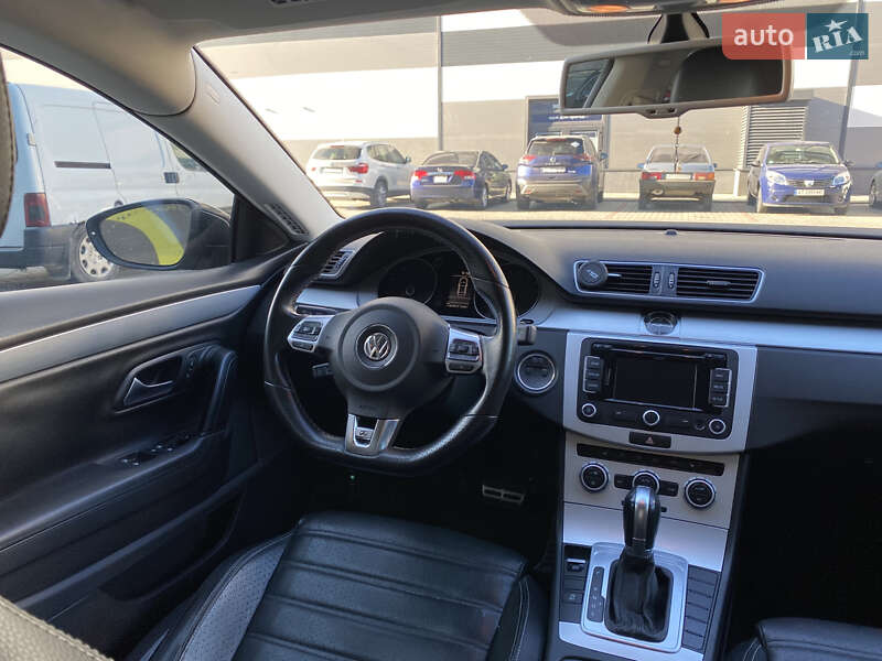 Купе Volkswagen CC / Passat CC 2014 в Львове