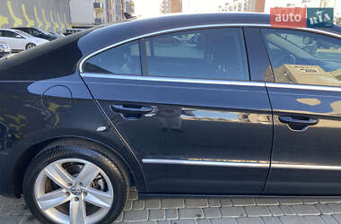 Купе Volkswagen CC / Passat CC 2014 в 