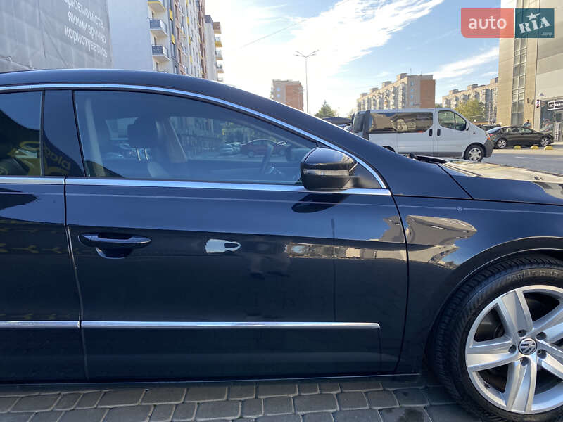 Купе Volkswagen CC / Passat CC 2014 в Львове