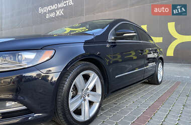 Купе Volkswagen CC / Passat CC 2014 в 
