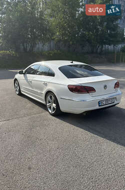 Купе Volkswagen CC / Passat CC 2013 в 