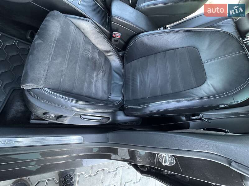 Купе Volkswagen CC / Passat CC 2012 в Луцке