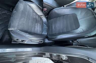 Купе Volkswagen CC / Passat CC 2012 в 