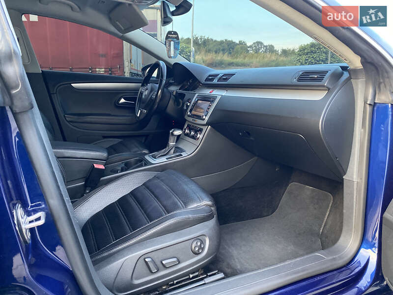 Купе Volkswagen CC / Passat CC 2010 в Хмельницком