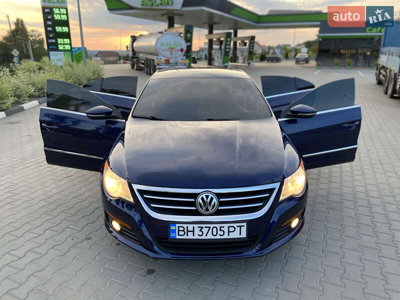 Купе Volkswagen CC / Passat CC 2010 в Хмельницком