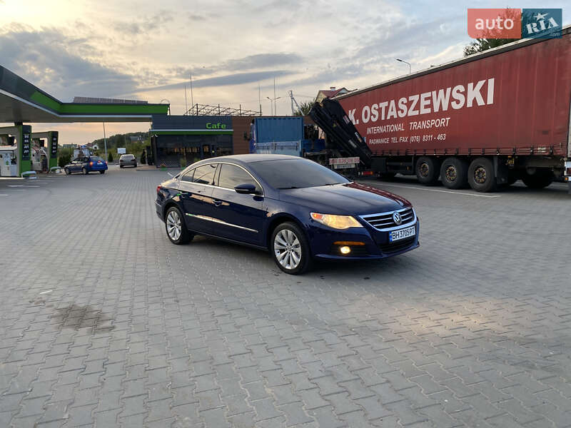 Купе Volkswagen CC / Passat CC 2010 в Хмельницком