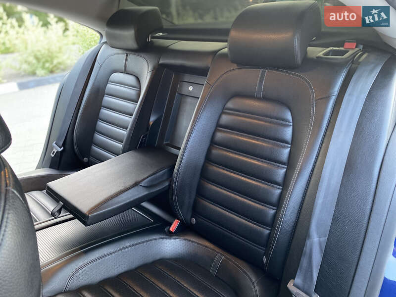 Купе Volkswagen CC / Passat CC 2010 в Хмельницком