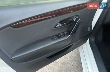 Купе Volkswagen CC / Passat CC 2010 в 