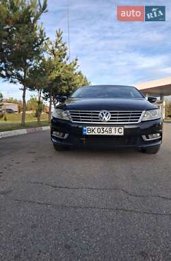 Купе Volkswagen CC / Passat CC 2012 в 