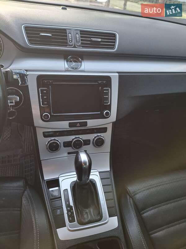 Купе Volkswagen CC / Passat CC 2012 в Виннице