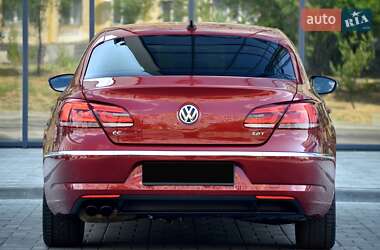 Купе Volkswagen CC / Passat CC 2014 в 