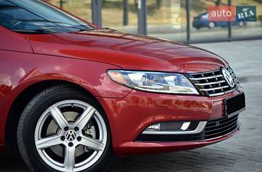 Купе Volkswagen CC / Passat CC 2014 в 