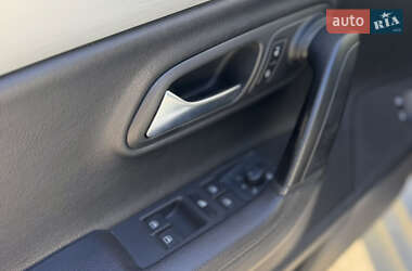 Купе Volkswagen CC / Passat CC 2015 в 