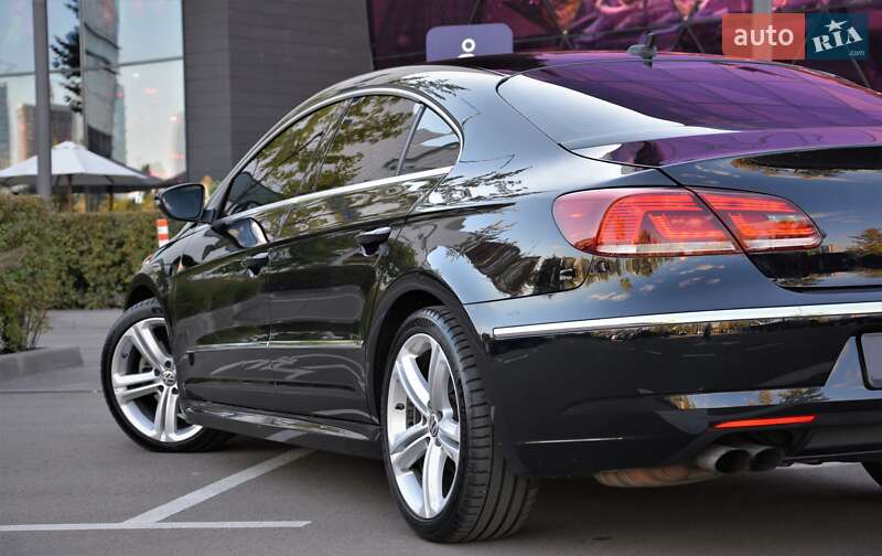 Купе Volkswagen CC / Passat CC 2014 в Киеве