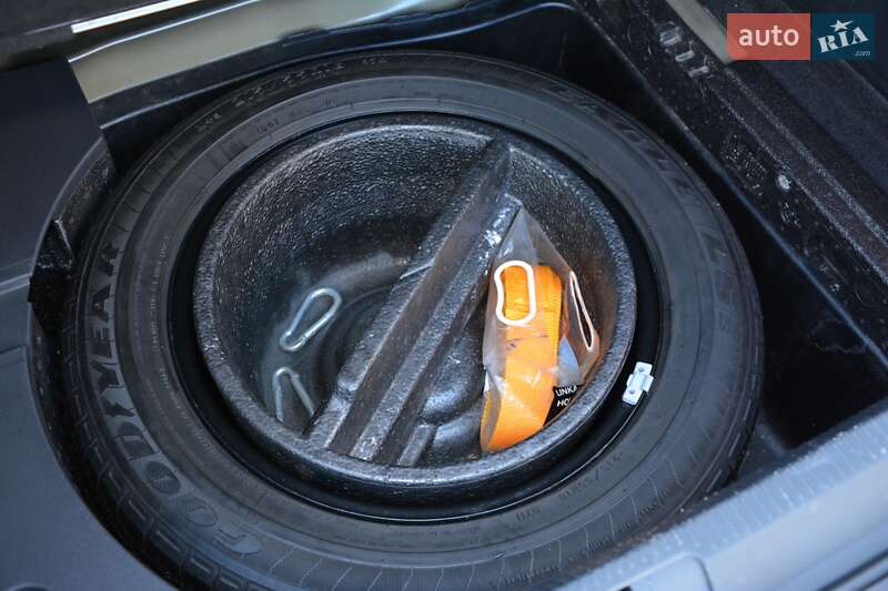 Купе Volkswagen CC / Passat CC 2014 в Киеве