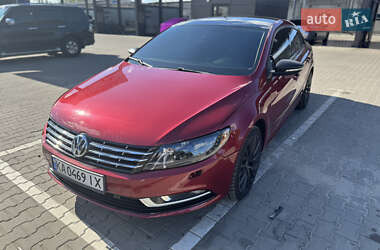 Купе Volkswagen CC / Passat CC 2014 в Киеве