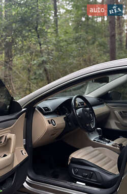 Купе Volkswagen CC / Passat CC 2012 в 