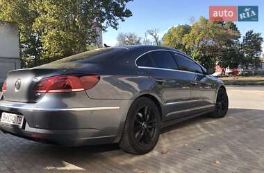 Купе Volkswagen CC / Passat CC 2012 в 