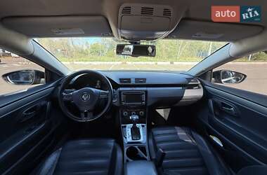 Купе Volkswagen CC / Passat CC 2010 в 