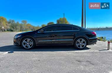 Купе Volkswagen CC / Passat CC 2010 в 
