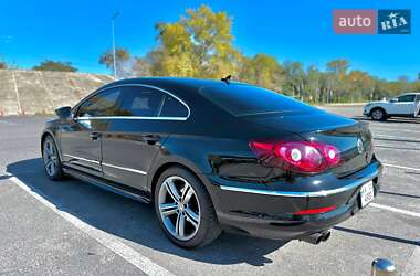 Купе Volkswagen CC / Passat CC 2010 в 