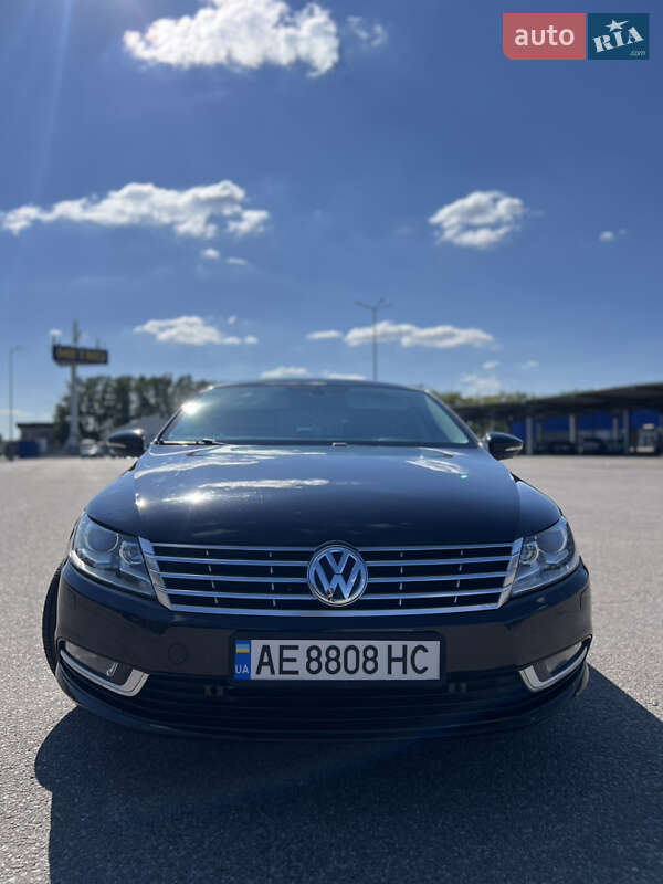 Купе Volkswagen CC / Passat CC 2015 в Днепре
