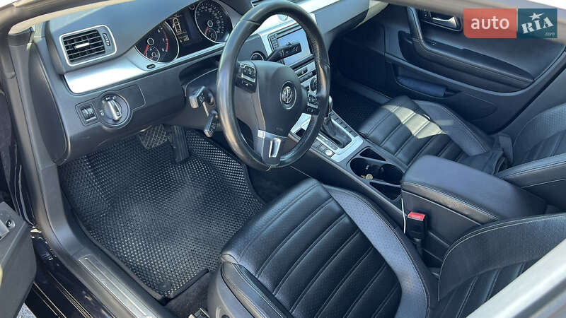 Купе Volkswagen CC / Passat CC 2015 в Днепре