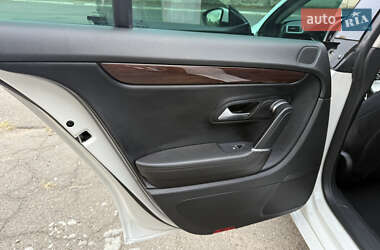 Купе Volkswagen CC / Passat CC 2011 в 