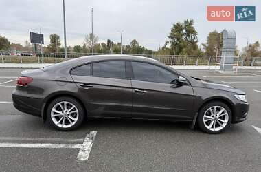Купе Volkswagen CC / Passat CC 2013 в 