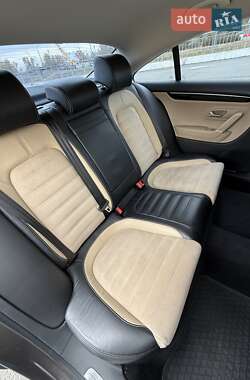 Купе Volkswagen CC / Passat CC 2013 в 