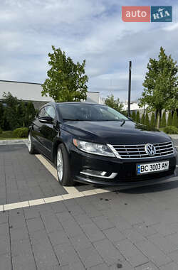 Купе Volkswagen CC / Passat CC 2012 в Мукачевому
