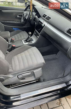 Купе Volkswagen CC / Passat CC 2008 в 