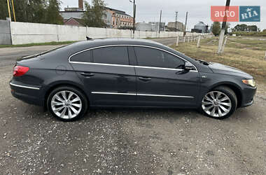 Купе Volkswagen CC / Passat CC 2012 в 