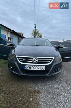 Купе Volkswagen CC / Passat CC 2012 в 