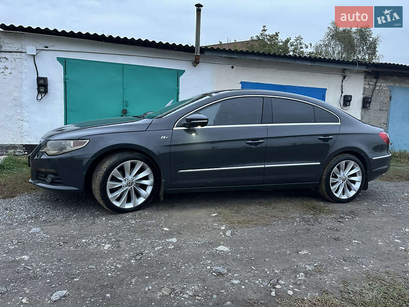 Купе Volkswagen CC / Passat CC 2012 в Полтаві