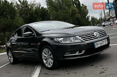 Купе Volkswagen CC / Passat CC 2013 в 