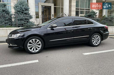 Купе Volkswagen CC / Passat CC 2013 в 