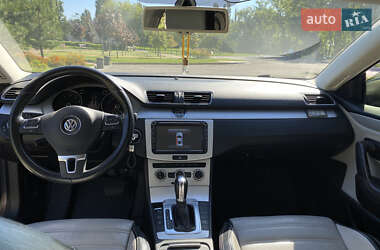 Купе Volkswagen CC / Passat CC 2012 в 