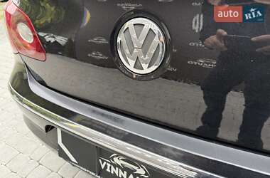 Купе Volkswagen CC / Passat CC 2011 в  фото 35 Купе Volkswagen CC / Passat CC 2011 в
