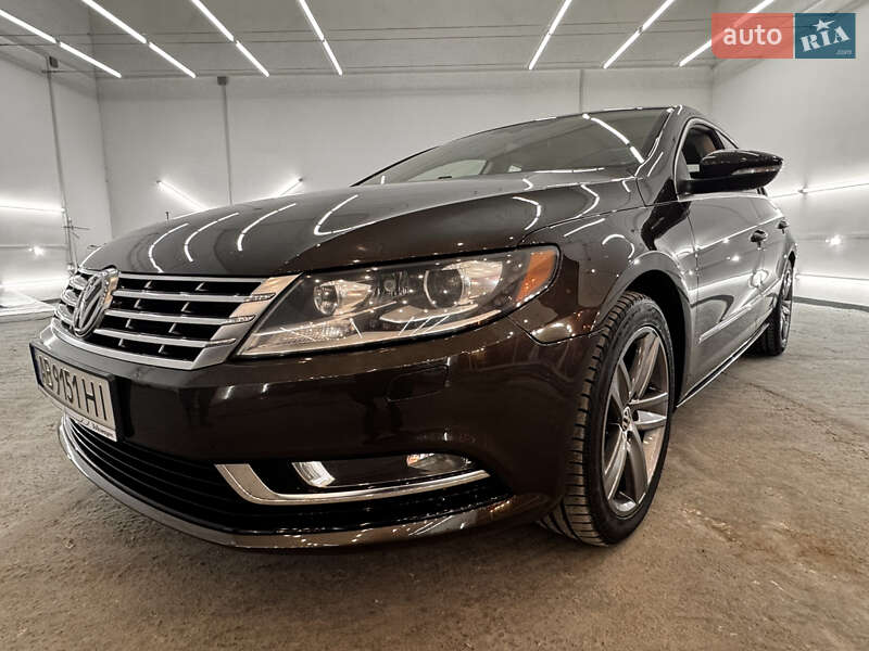 Купе Volkswagen CC / Passat CC 2013 в Виннице