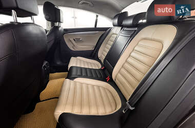 Купе Volkswagen CC / Passat CC 2013 в 