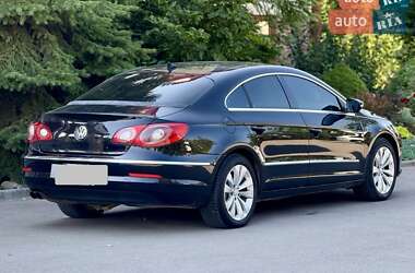 Купе Volkswagen CC / Passat CC 2009 в 