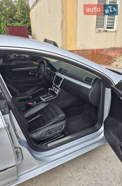 Купе Volkswagen CC / Passat CC 2013 в 