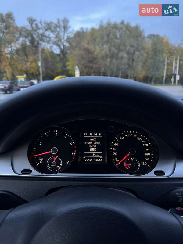 Купе Volkswagen CC / Passat CC 2011 в Чернігові